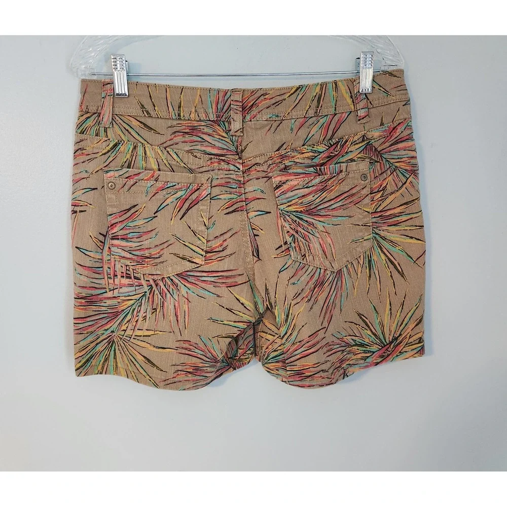 Sonoma Floral Denim Shorts Tan Colorful Hawaiian Mid Rise Stretch 10P NEW NWOT